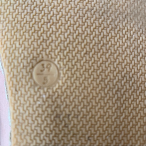 Charix • slip ons in safari suede - Picture 4 of 10